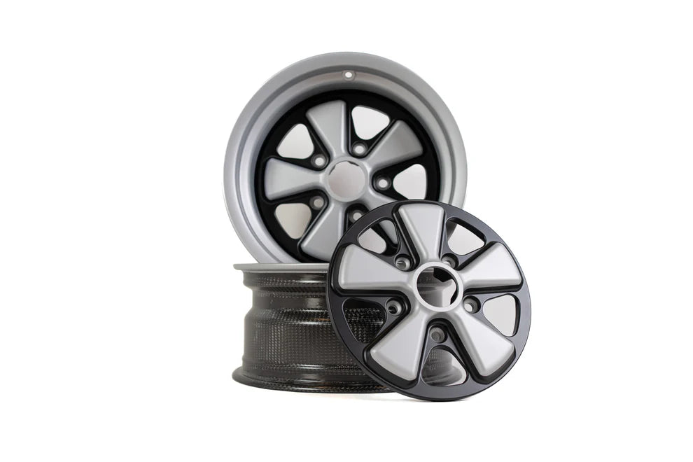 
                      
                        Callum Designs Carbon Wheel 9" x 15" (Unpainted Finish)
                      
                    