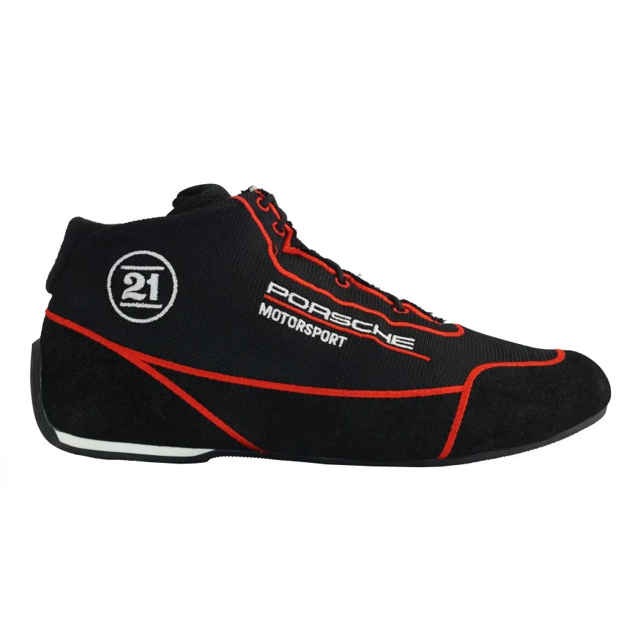 Stand 21 Porsche Motorsport Air-S Speed Boots